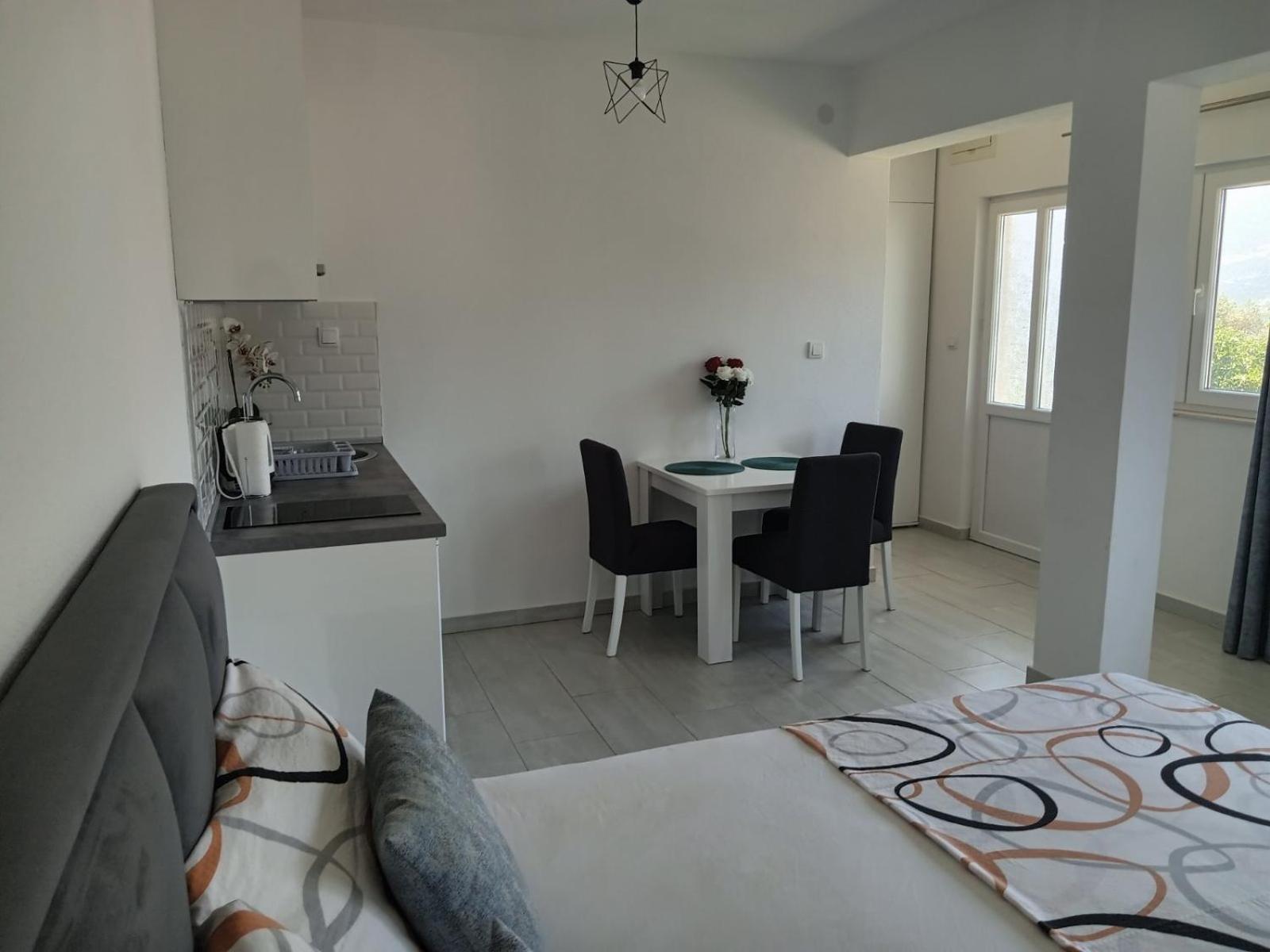 Bojan Appartement Igalo Buitenkant foto